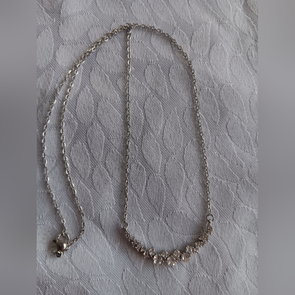 ✨️3 For $15✨️ Elegant Silver Crystal Bar Necklace - Picture 6 of 9